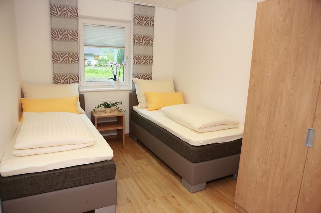 Appartements Dullnig Flattach Zimmer foto